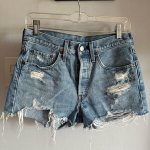 Levi’s 501 Medium Blue Denim Wash Button Fly Distressed Cut Off Jean Shorts Sz26